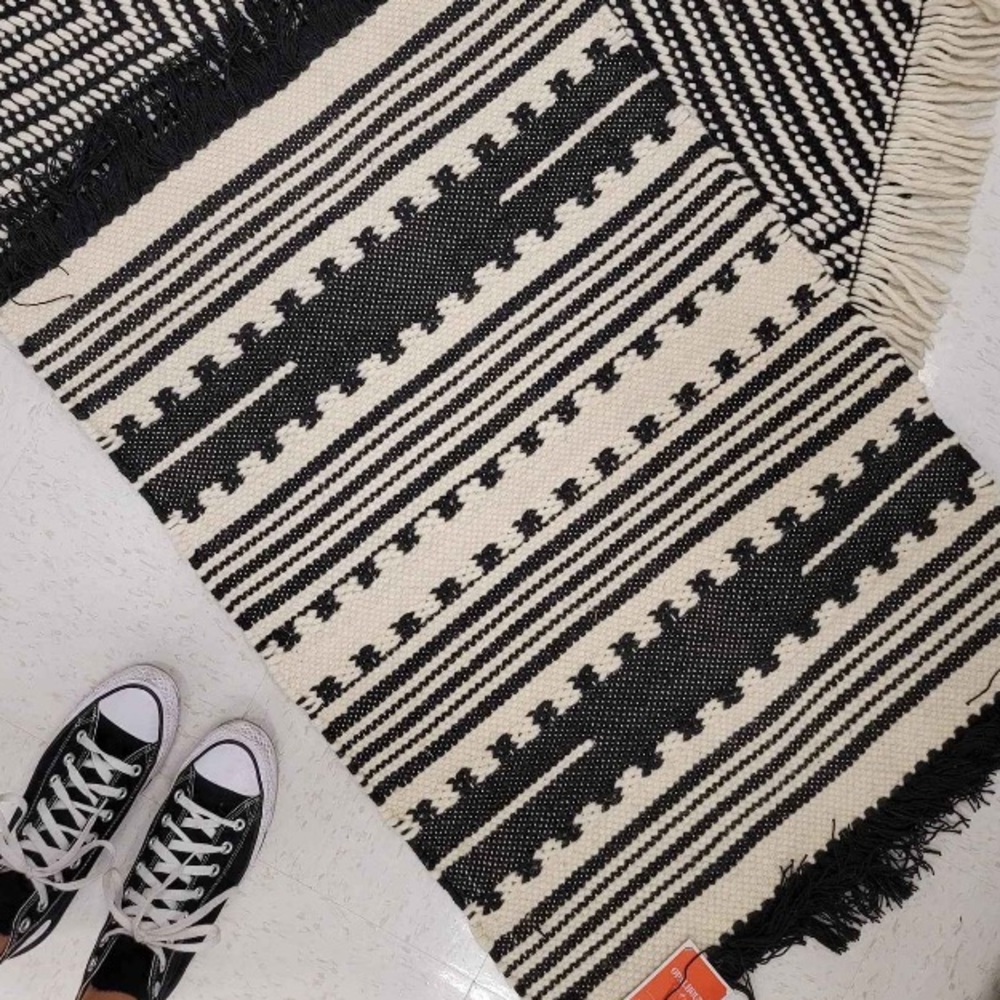 •OPALHOUSE• 2’ x 3’ Sylviidae Stripe Woven Accent Rug - Picture 12 of 15
